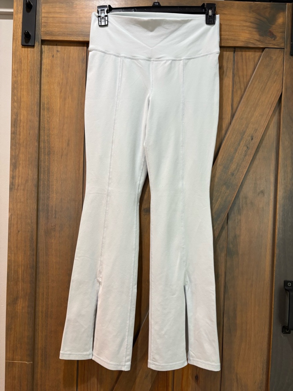Aritizia TNA light grey Flared Leggings with Front Slits